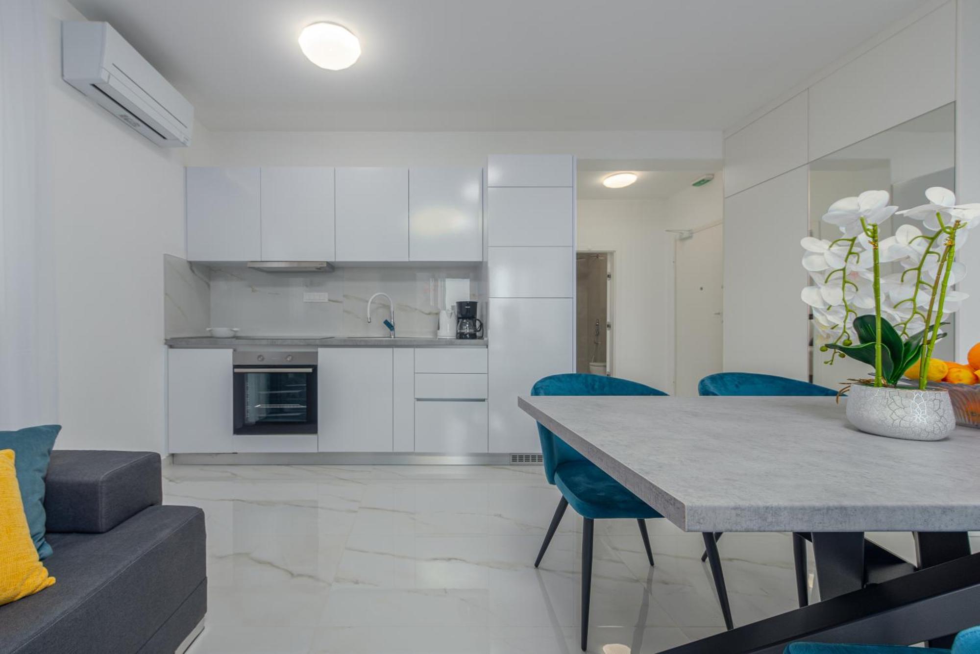Apartments Menalo Elegance Zaton  Bagian luar foto