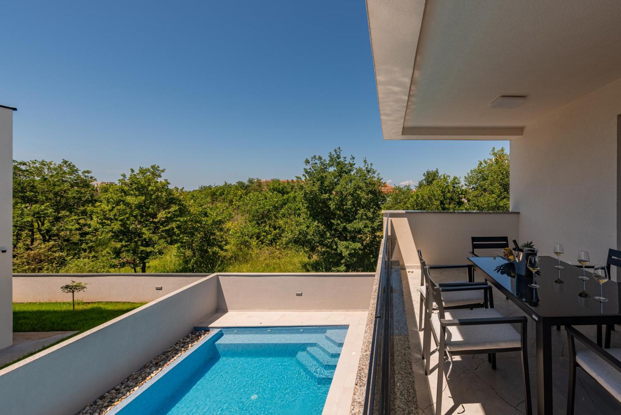 Apartments Menalo Elegance Zaton  Bagian luar foto